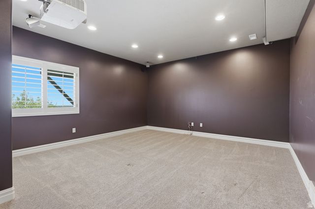 1385 N COMPTON RD, Farmington, UT 84025