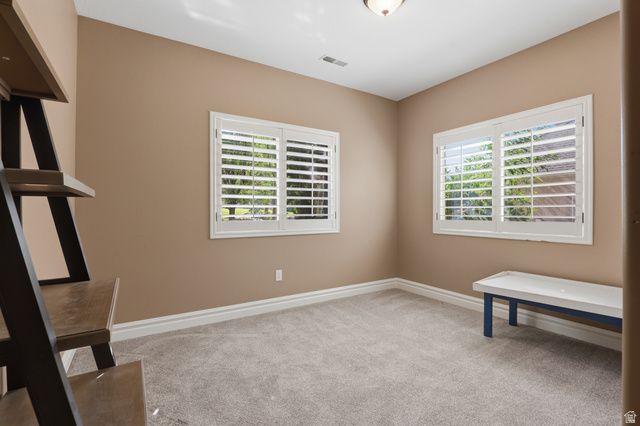 1385 N COMPTON RD, Farmington, UT 84025