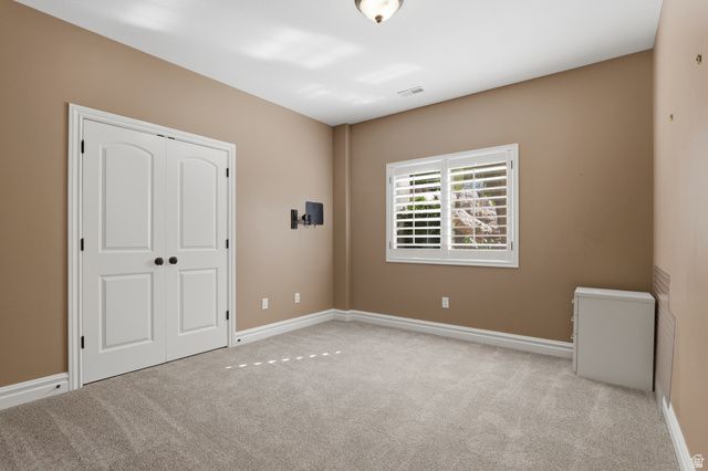 1385 N COMPTON RD, Farmington, UT 84025