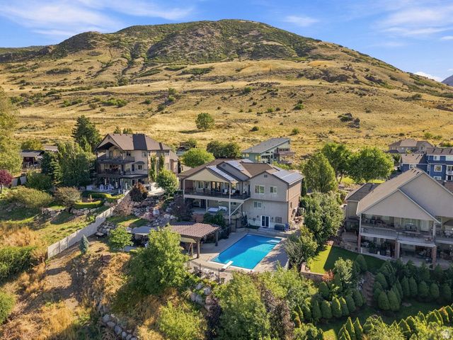 1385 N COMPTON RD, Farmington, UT 84025