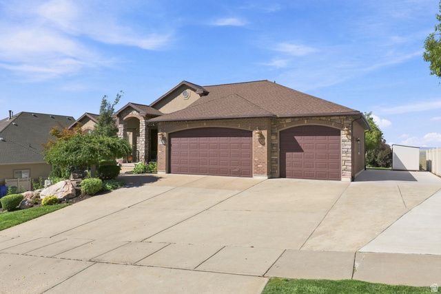 1385 N COMPTON RD, Farmington, UT 84025
