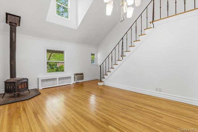 207-10 42nd Avenue 2, Bayside, NY 11361