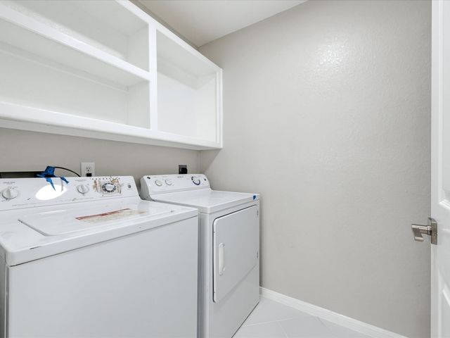 4619 Schiller Park Lane, Sugar Land, TX 77479