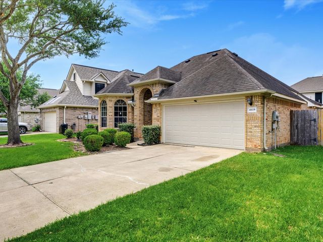 4619 Schiller Park Lane, Sugar Land, TX 77479