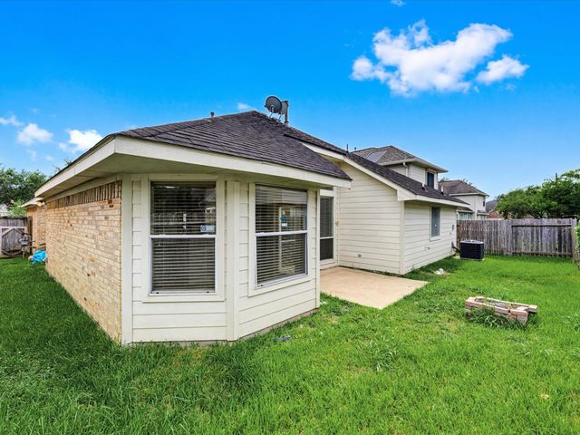 4619 Schiller Park Lane, Sugar Land, TX 77479