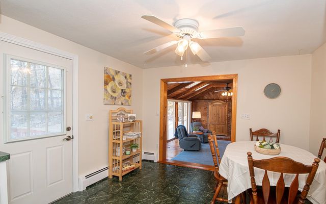 5 Sequoia Lane, Plaistow, NH 03865