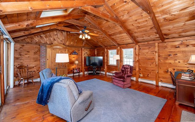 5 Sequoia Lane, Plaistow, NH 03865