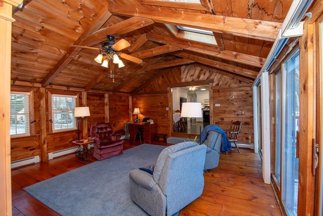 5 Sequoia Lane, Plaistow, NH 03865