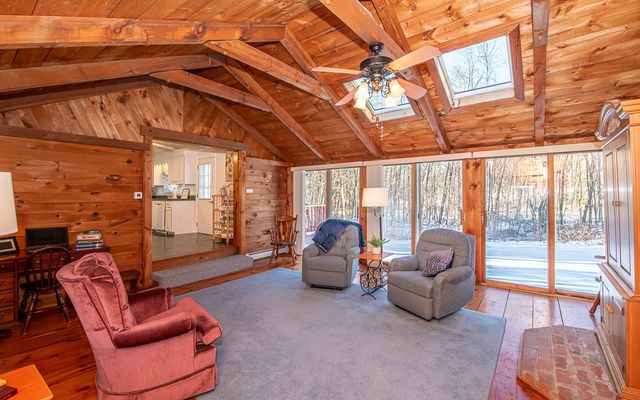 5 Sequoia Lane, Plaistow, NH 03865