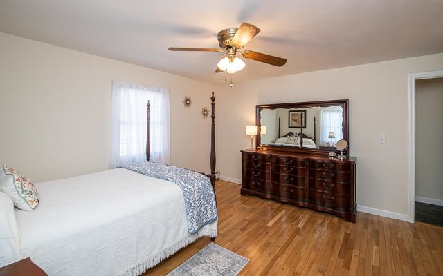 5 Sequoia Lane, Plaistow, NH 03865