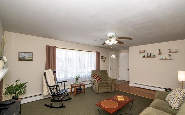 5 Sequoia Lane, Plaistow, NH 03865