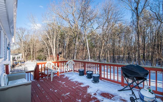 5 Sequoia Lane, Plaistow, NH 03865