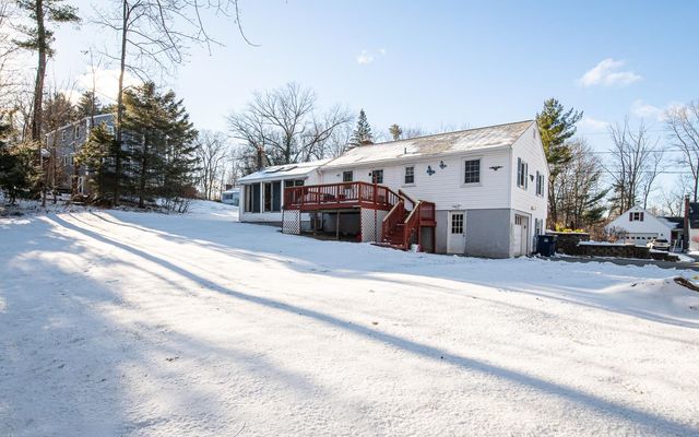5 Sequoia Lane, Plaistow, NH 03865