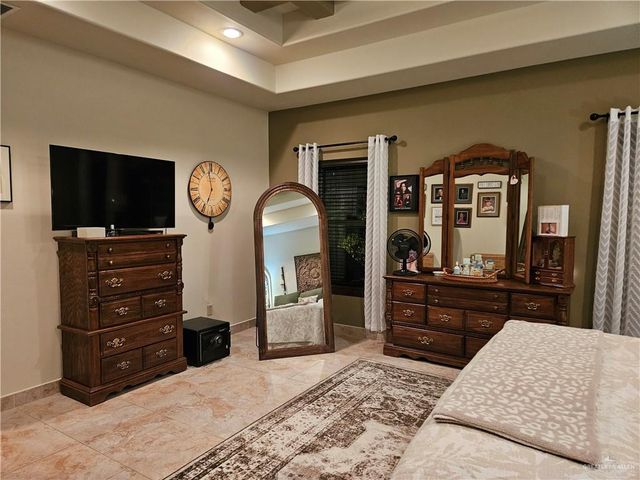 13908 N 39th Street, Edinburg, TX 78541