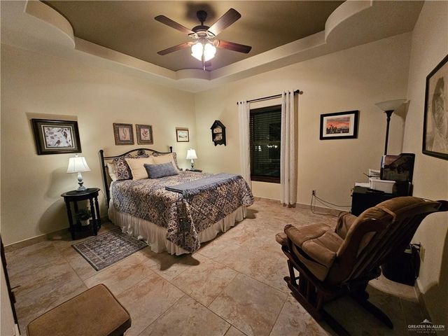 13908 N 39th Street, Edinburg, TX 78541