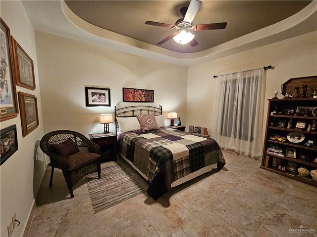 13908 N 39th Street, Edinburg, TX 78541