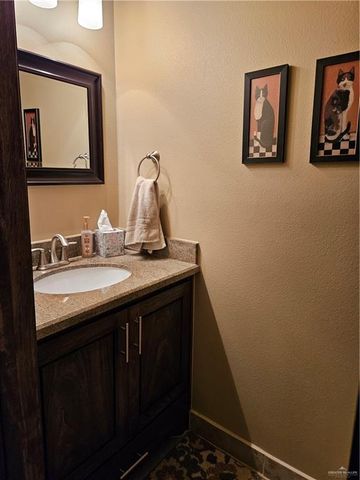 13908 N 39th Street, Edinburg, TX 78541