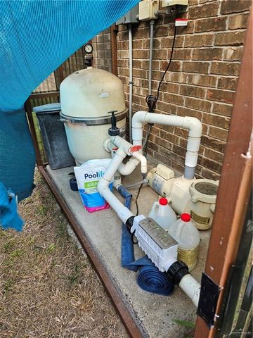 13908 N 39th Street, Edinburg, TX 78541