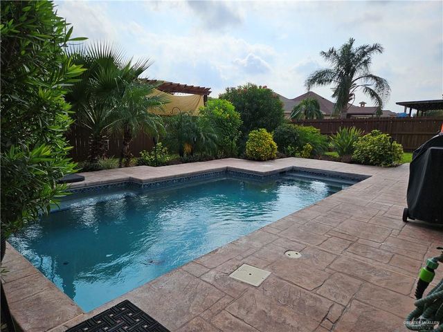 13908 N 39th Street, Edinburg, TX 78541