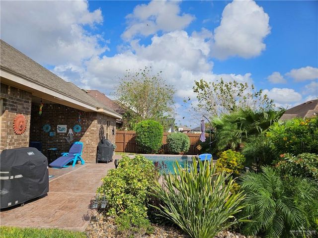 13908 N 39th Street, Edinburg, TX 78541