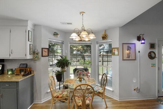 104 Excaliber Place, North Charleston, SC 29418