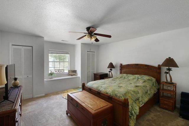 104 Excaliber Place, North Charleston, SC 29418