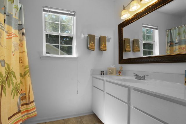 104 Excaliber Place, North Charleston, SC 29418