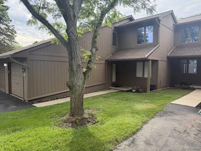 571 Park Place, Saline, MI 48176