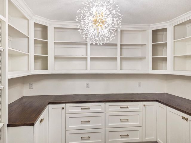 253 County Road 840, Angleton, TX 77515