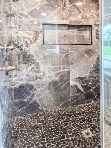 253 County Road 840, Angleton, TX 77515