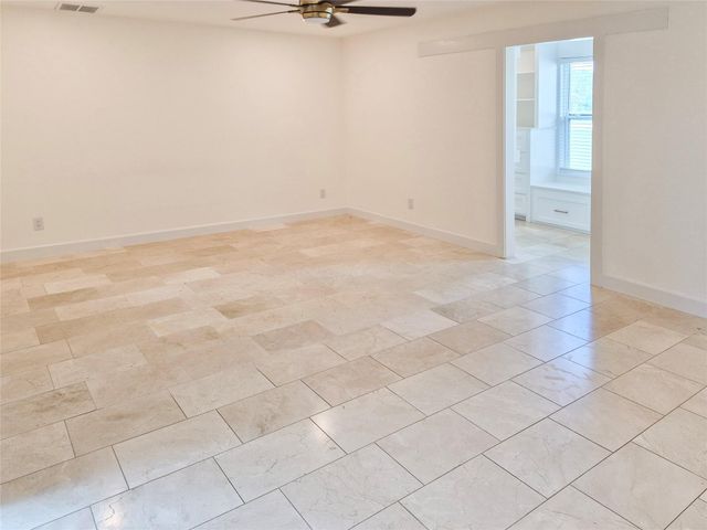 253 County Road 840, Angleton, TX 77515