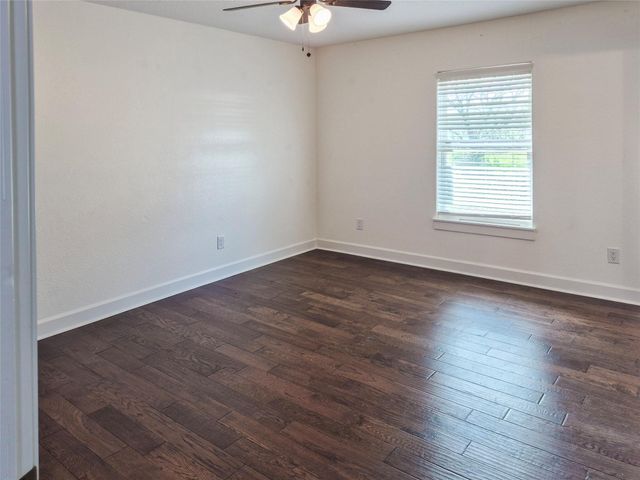 253 County Road 840, Angleton, TX 77515