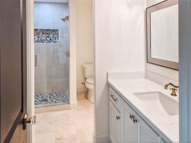 253 County Road 840, Angleton, TX 77515