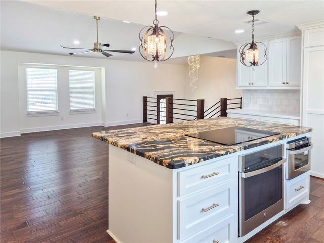 253 County Road 840, Angleton, TX 77515