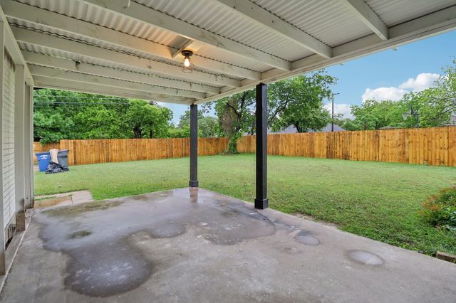 3818 Wenatche Drive, Dallas, TX 75233