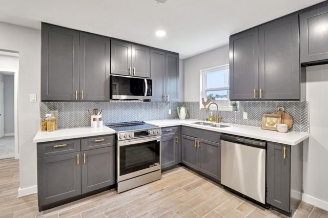 3818 Wenatche Drive, Dallas, TX 75233