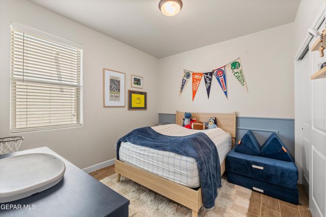 828 PASEO SOLAR Drive, El Paso, TX 79928