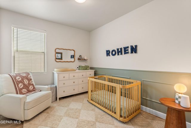 828 PASEO SOLAR Drive, El Paso, TX 79928