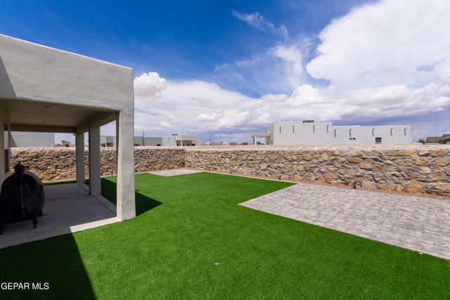 828 PASEO SOLAR Drive, El Paso, TX 79928