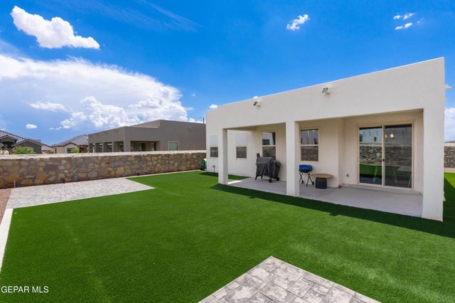 828 PASEO SOLAR Drive, El Paso, TX 79928
