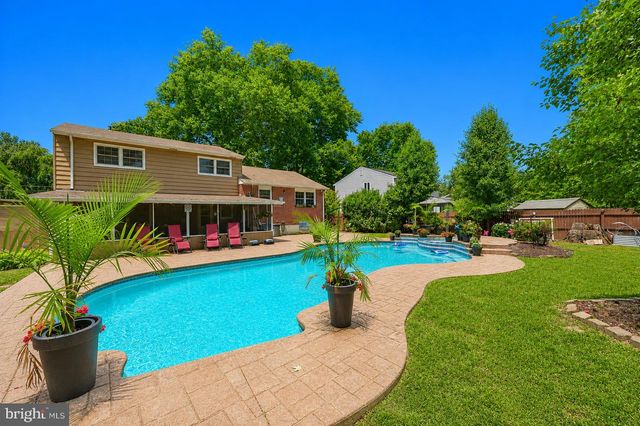 325 FIDDLERS GRN, Dover, DE 19904