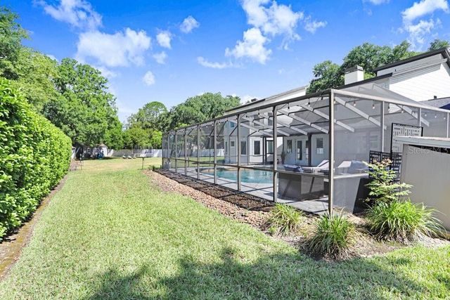 15306 LAKE MAURINE DRIVE, Odessa, FL 33556