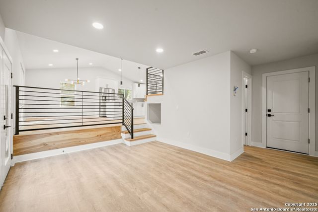9127 Jean Verte, San Antonio, TX 78250