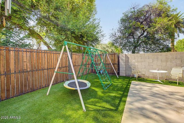 6022 N 5TH Place, Phoenix, AZ 85012