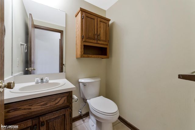 2349 Hidden Trail Drive, Sterling Heights, MI 48314