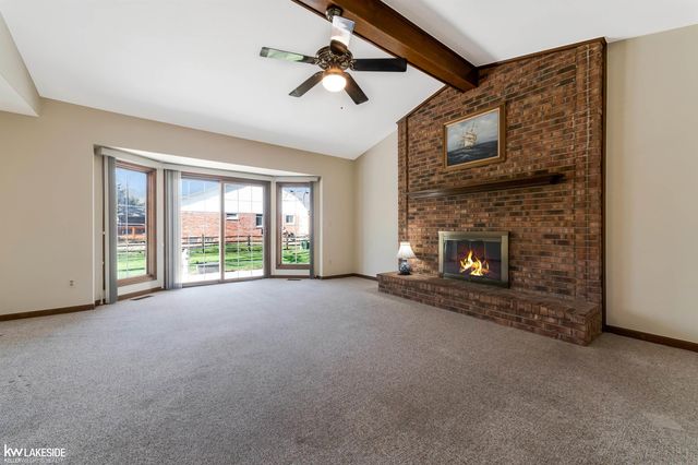 2349 Hidden Trail Drive, Sterling Heights, MI 48314
