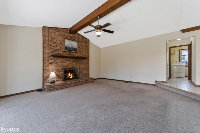 2349 Hidden Trail Drive, Sterling Heights, MI 48314