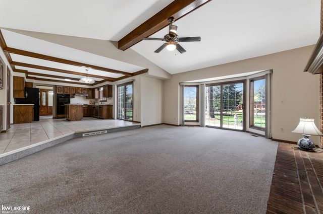2349 Hidden Trail Drive, Sterling Heights, MI 48314