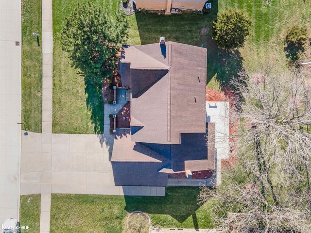 2349 Hidden Trail Drive, Sterling Heights, MI 48314