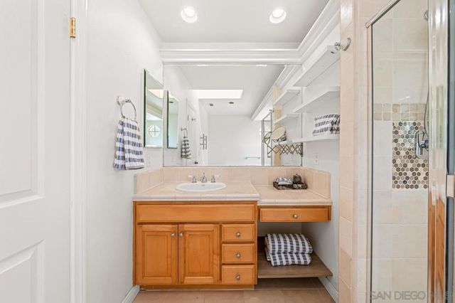 40 Kettner Blvd, San Diego, CA 92110